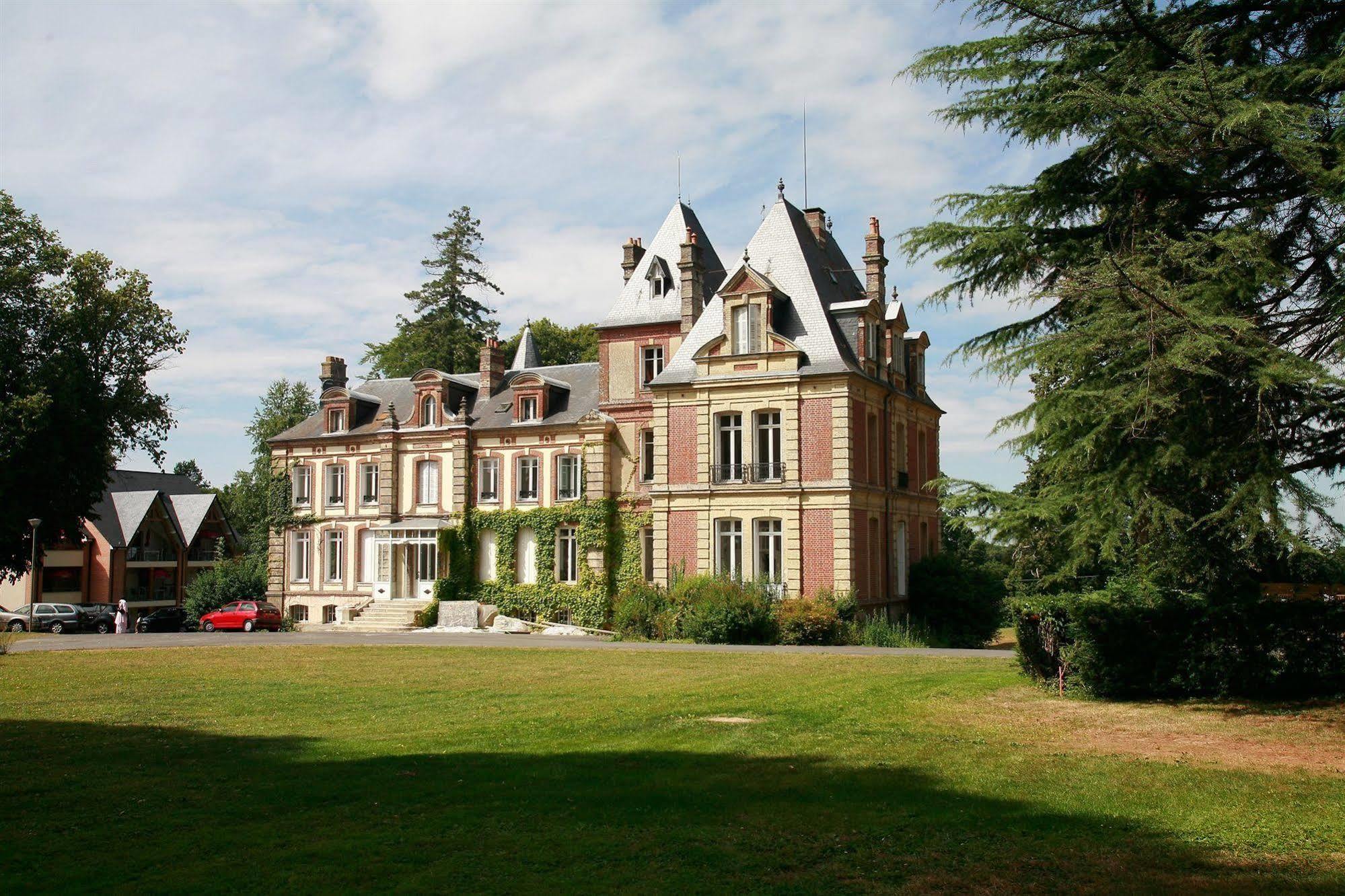 Le Chateau De Pretreville La Rivière-Saint-Sauveur Esterno foto